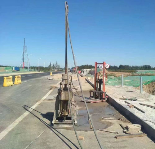 永清公路高聚物注浆加固